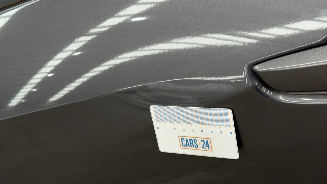 2019 Honda Civic Vti-s, Automatic, 80228 km, Doors Rear LHS Scratch