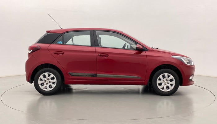 2016 Hyundai Elite i20 Sportz 1.2 VTVT MT, Petrol, Manual, 48,106 km, Right Side View