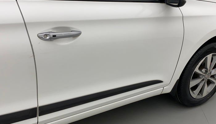 2017 Hyundai Elite i20 ASTA 1.2, Petrol, Manual, 47,937 km, Driver-side door - Minor scratches