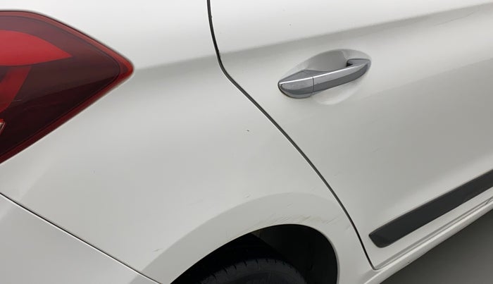 2017 Hyundai Elite i20 ASTA 1.2, Petrol, Manual, 47,937 km, Right quarter panel - Slightly dented