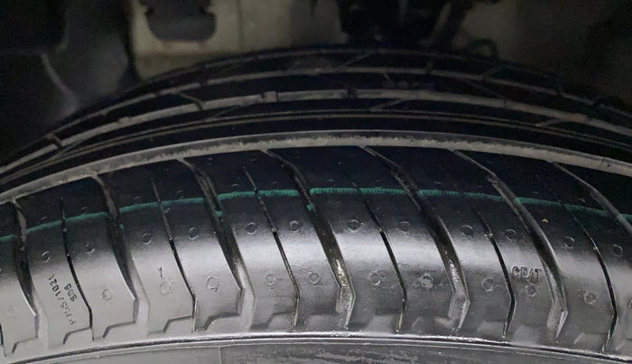 2017 Hyundai Elite i20 ASTA 1.2, Petrol, Manual, 47,937 km, Left Front Tyre Tread