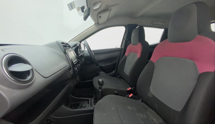 2017 Renault Kwid RXT, Petrol, Manual, 63,715 km, Right Side Front Door Cabin