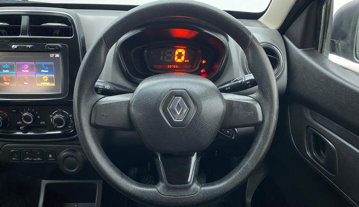 2017 Renault Kwid RXT, Petrol, Manual, 63,715 km, Steering Wheel Close Up