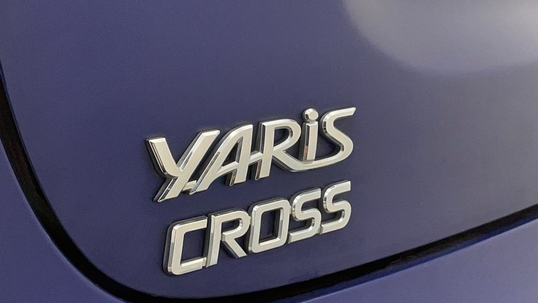 2021 Toyota Yaris Cross Urban (two-tone), Automatic, 71900 km, Badge (Boot Left Side)