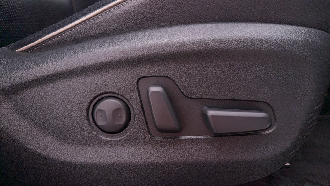 2020 Kia Sportage Gt-line (AWD), Automatic, 50571 km, Drivers Side Adjustment Panel