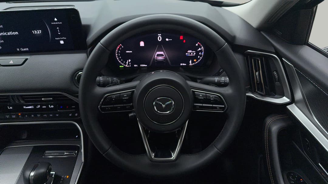 2024 Mazda Cx-70 G50e Gt, Automatic, 17254 km, Steering Wheel Close-up