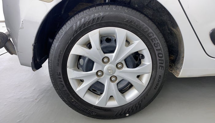2016 Hyundai Grand i10 MAGNA 1.2 KAPPA VTVT, Petrol, Manual, 48,021 km, Right Rear Wheel