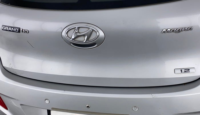 2016 Hyundai Grand i10 MAGNA 1.2 KAPPA VTVT, Petrol, Manual, 48,021 km, Dicky (Boot door) - Slightly dented