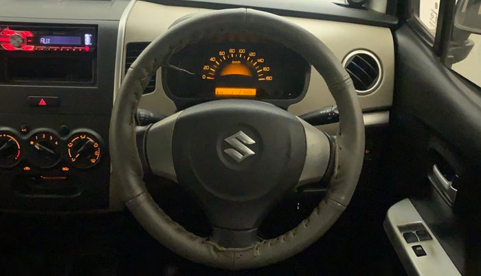 2013 Maruti Wagon R 1.0 LXI, Petrol, Manual, 21,606 km, Steering Wheel Close Up