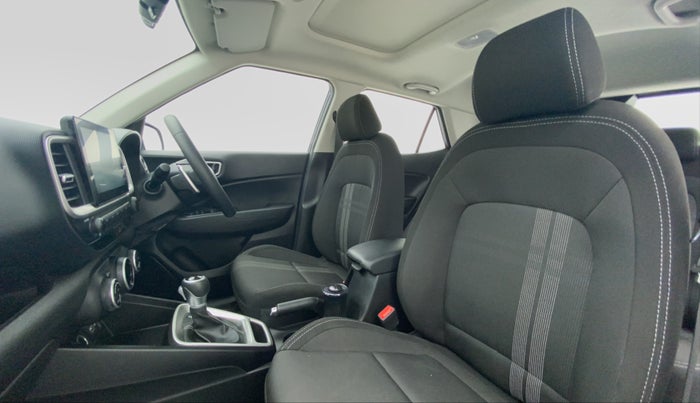 2021 Hyundai VENUE 1.0 TURBO GDI SX+ AT, Petrol, Automatic, 3,888 km, Right Side Front Door Cabin