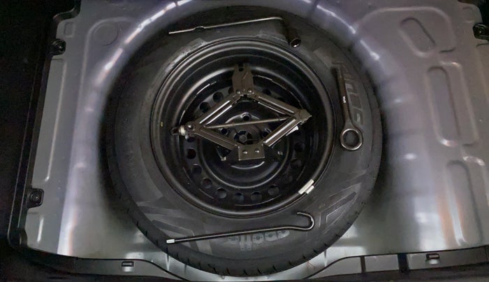 2021 Hyundai VENUE 1.0 TURBO GDI SX+ AT, Petrol, Automatic, 3,888 km, Spare Tyre