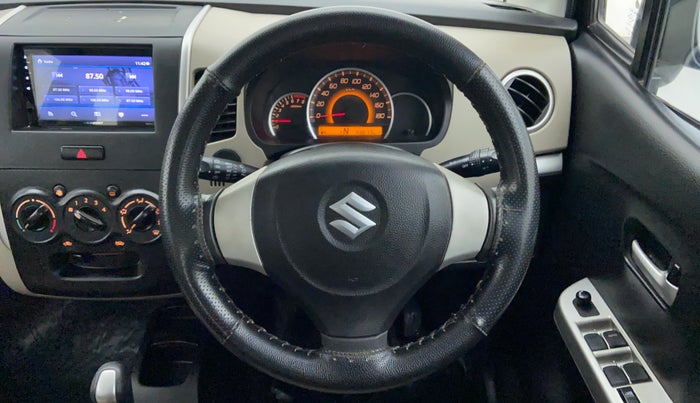 2016 Maruti Wagon R 1.0 VXI AMT, Petrol, Automatic, 43,661 km, Steering Wheel Close Up