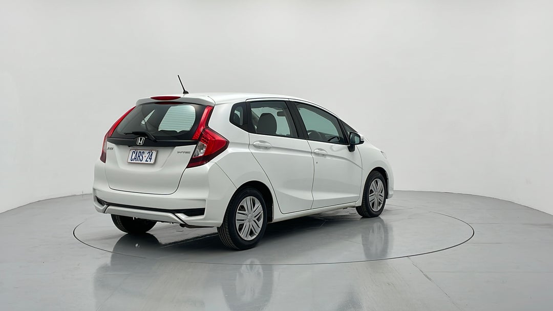 Right Back Diagonal (45- Degree) View