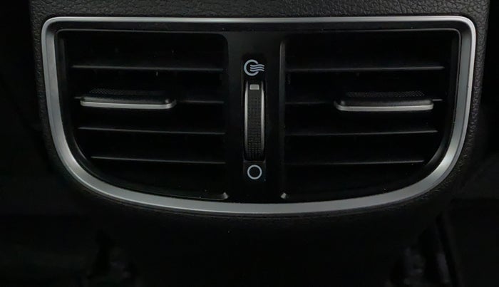 2019 Hyundai New Elantra 2.0 SX MT PETROL, Petrol, Manual, 60,472 km, Rear AC Vents