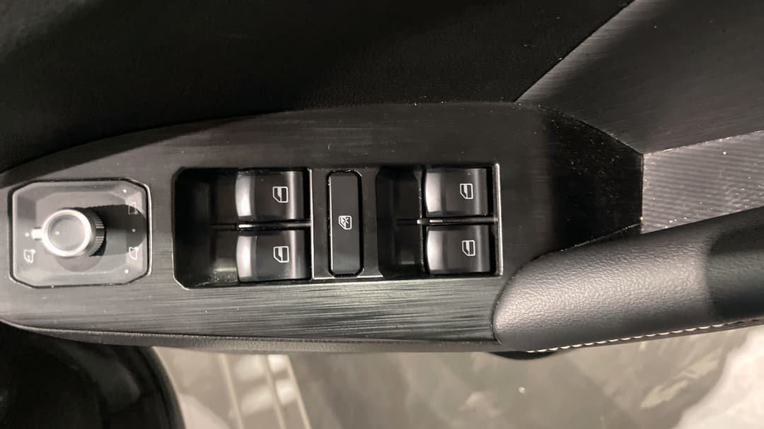 2022 GWM Haval Jolion Ultra, Automatic, 32454 km, Drivers Side Door Panel Controls