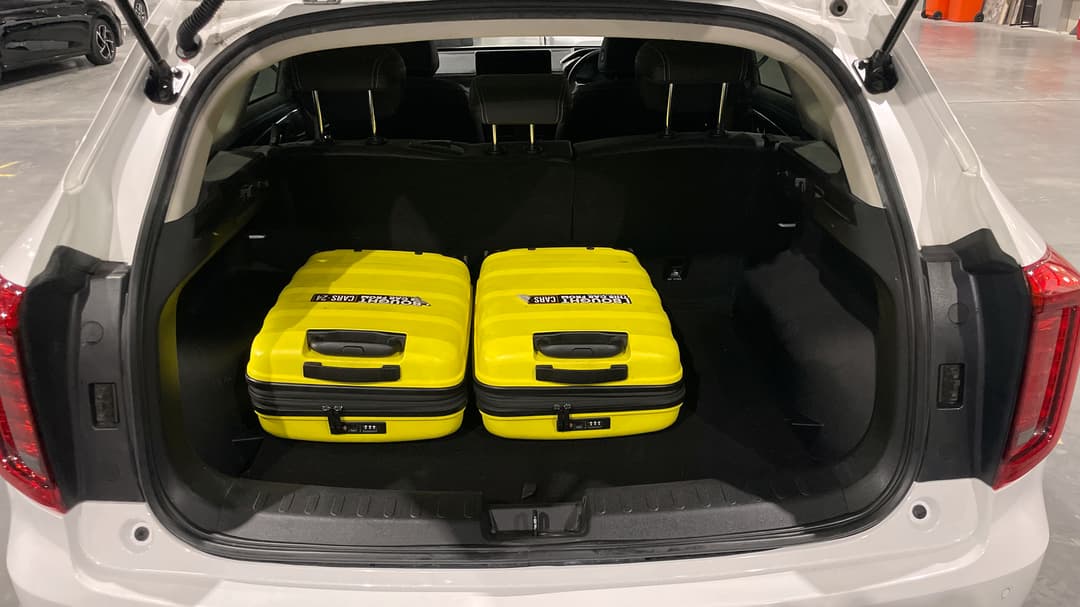 2022 GWM Haval Jolion Ultra, Automatic, 32454 km, Boot Inside View with Luggage