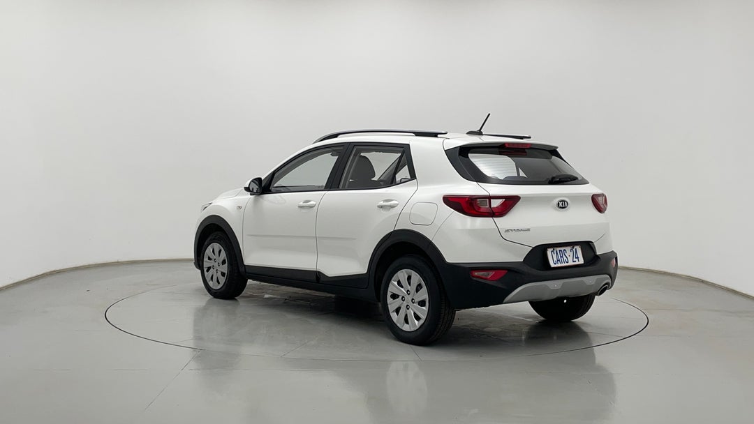 Left Back Diagonal (45- Degree) View