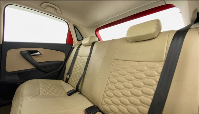 2016 Volkswagen Polo HIGHLINE1.5L DIESEL, Diesel, Manual, 70,520 km, Right Side Rear Door Cabin