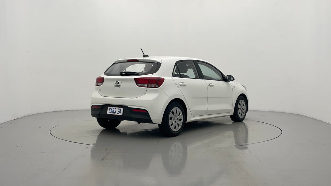 Right Back Diagonal (45- Degree) View