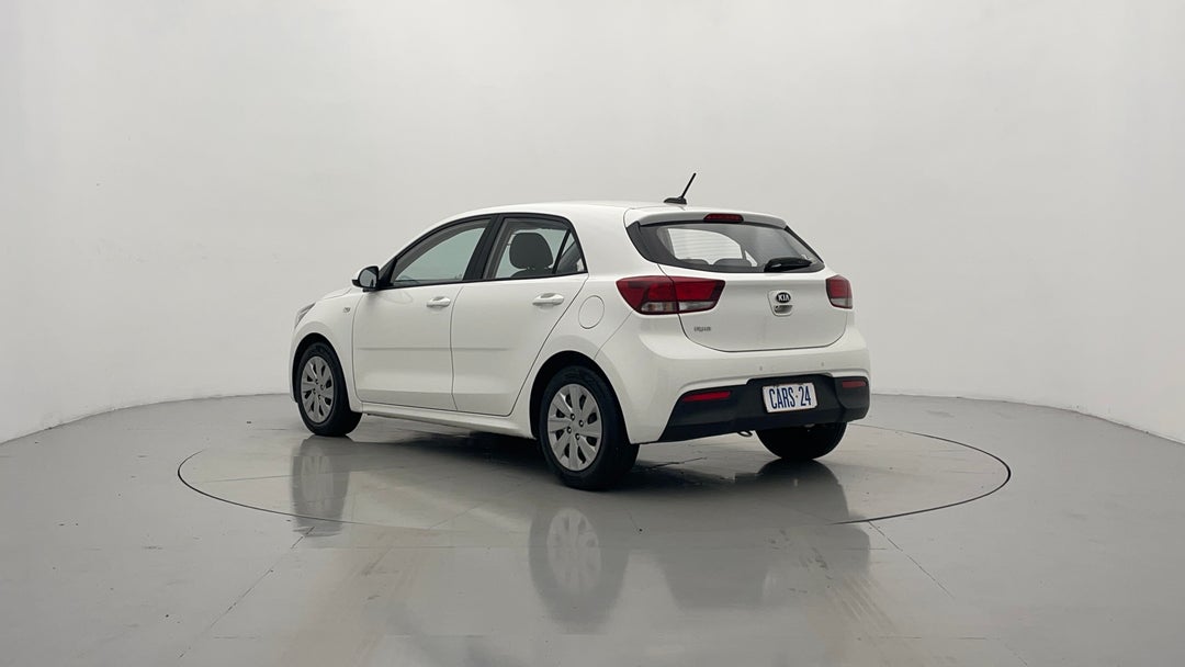 Left Back Diagonal (45- Degree) View