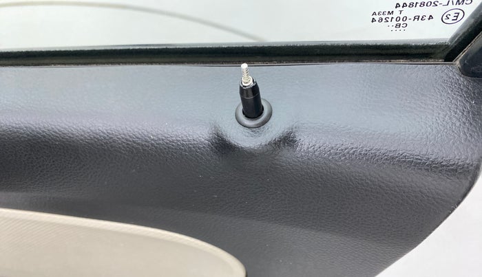 2021 Maruti Alto VXI, Petrol, Manual, 10,735 km, Lock system - Door lock knob has minor damage