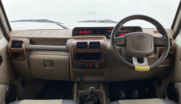 2014 Mahindra Bolero ZLX, Diesel, Manual, 69,573 km, Dashboard