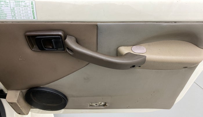 2014 Mahindra Bolero ZLX, Diesel, Manual, 69,573 km, Driver Side Door Panels Control