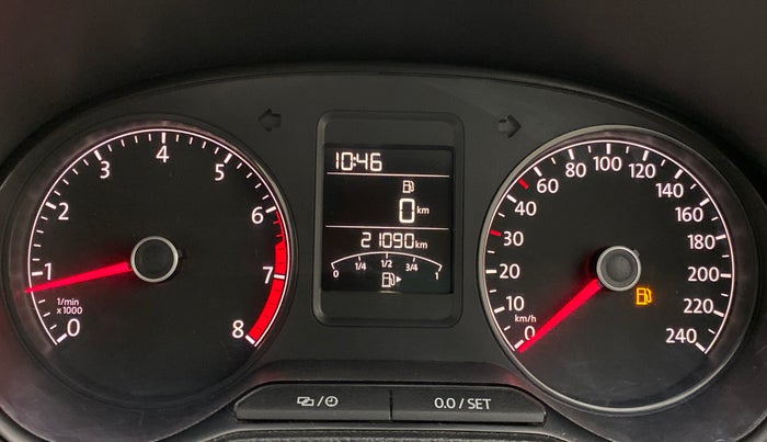 2019 Volkswagen Polo HIGH LINE PLUS 1.0, Petrol, Manual, 21,142 km, Odometer Image