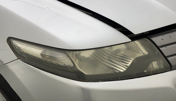 2010 Honda City 1.5L I-VTEC V MT, Petrol, Manual, 1,15,515 km, Right headlight - Minor scratches