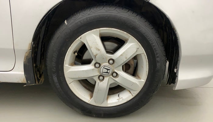 2010 Honda City 1.5L I-VTEC V MT, Petrol, Manual, 1,15,515 km, Right Front Wheel