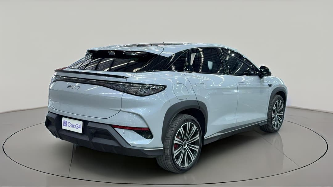 2025 Byd Sealion 7 Performance, Automatic, 3655 km, Right Back Diagonal (45- Degree) View