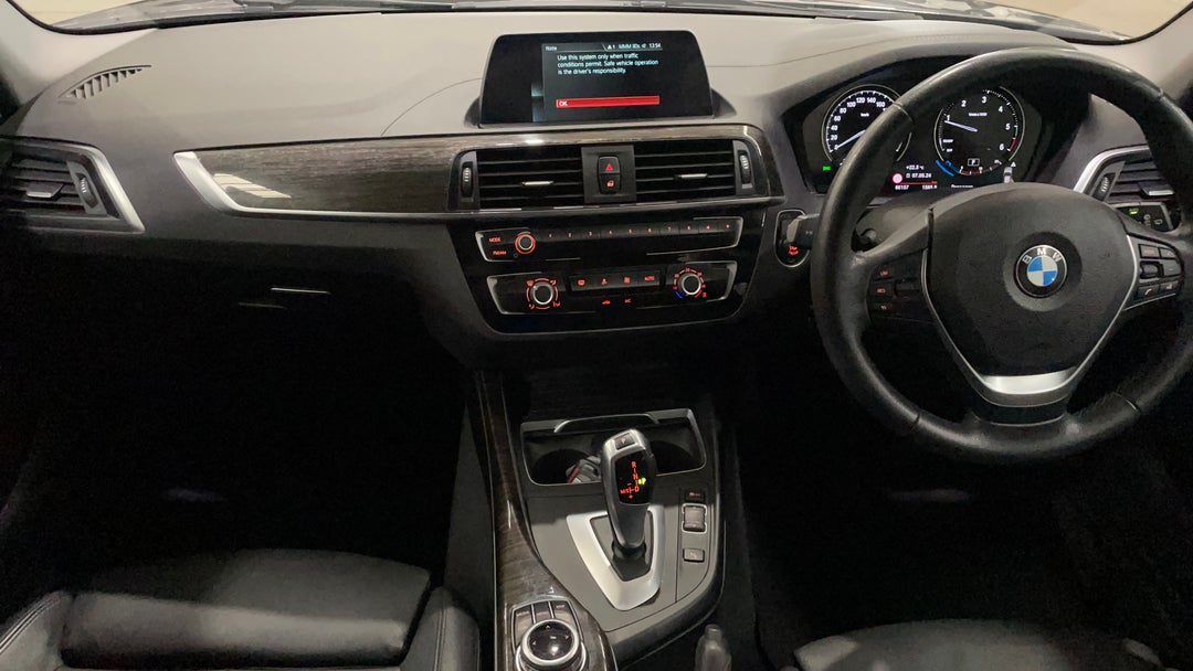 2017 BMW 1 18d Sport Line, Automatic, 66157 km, Dashboard View