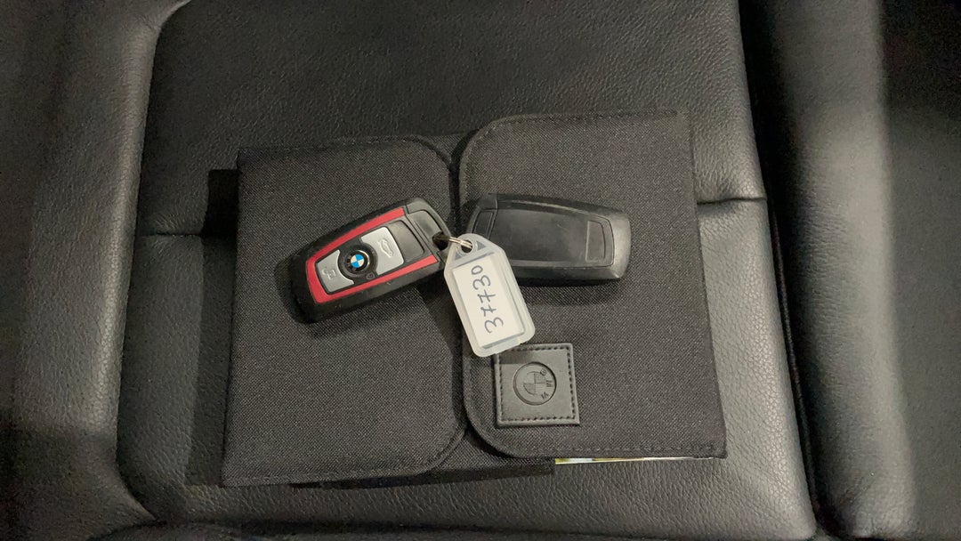 2017 BMW 1 18d Sport Line, Automatic, 66157 km, Key Close-up