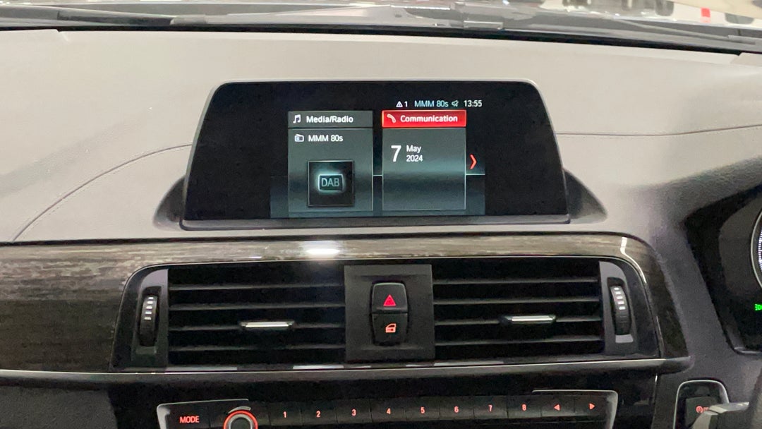 2017 BMW 1 18d Sport Line, Automatic, 66157 km, Infotainment System