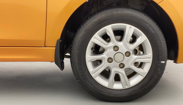 2017 Tata Tiago XZ 1.2 REVOTRON, Petrol, Manual, 11,107 km, Right Front Wheel