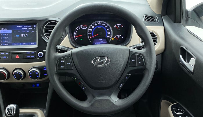 2017 Hyundai Grand i10 Sportz(O) 1.2 MT, Petrol, Manual, 61,081 km, Steering Wheel Close Up