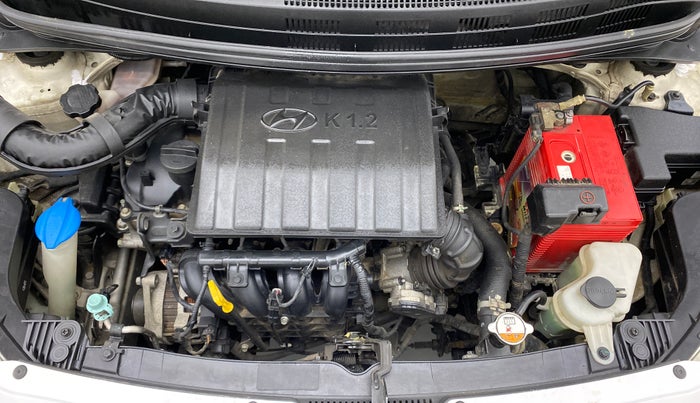 2017 Hyundai Grand i10 Sportz(O) 1.2 MT, Petrol, Manual, 61,081 km, Open Bonet