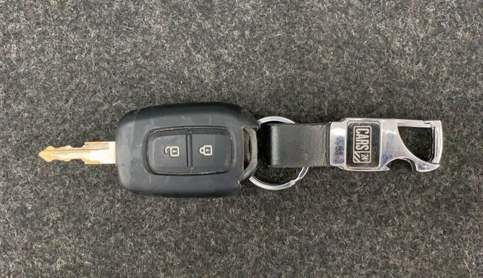 2018 Renault Kwid RXT 0.8 (O), Petrol, Manual, 61,217 km, Key Close Up
