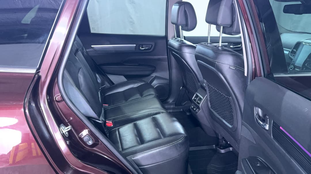 2023 Renault Koleos Zen (4x2), Automatic, 65370 km, Right Side Rear Door Cabin View