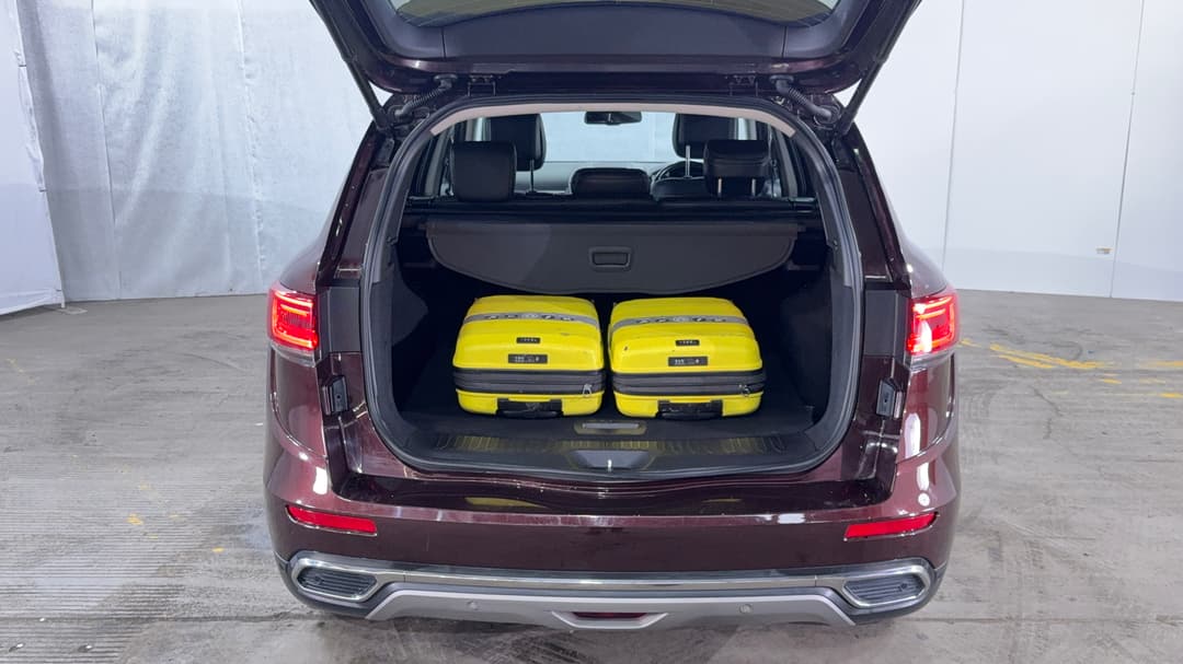 2023 Renault Koleos Zen (4x2), Automatic, 65370 km, Boot Inside View with Luggage