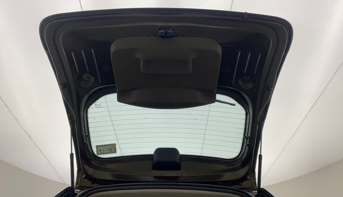 2019 Renault Duster 110 PS RXZ MT DIESEL, Diesel, Manual, 80,160 km, Boot Door Open