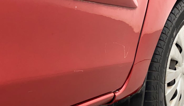 2012 Toyota Etios G, Petrol, Manual, 85,771 km, Driver-side door - Minor scratches