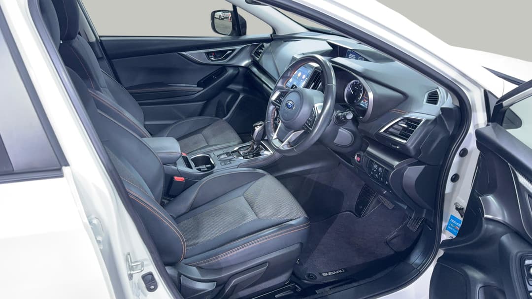 2021 Subaru XV 2.0i Premium AWD, Automatic, 71917 km, Right Side Front Door Cabin View