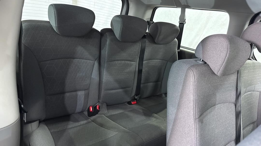 2019 Hyundai Imax Active, Automatic, 39179 km, Third Row Seats