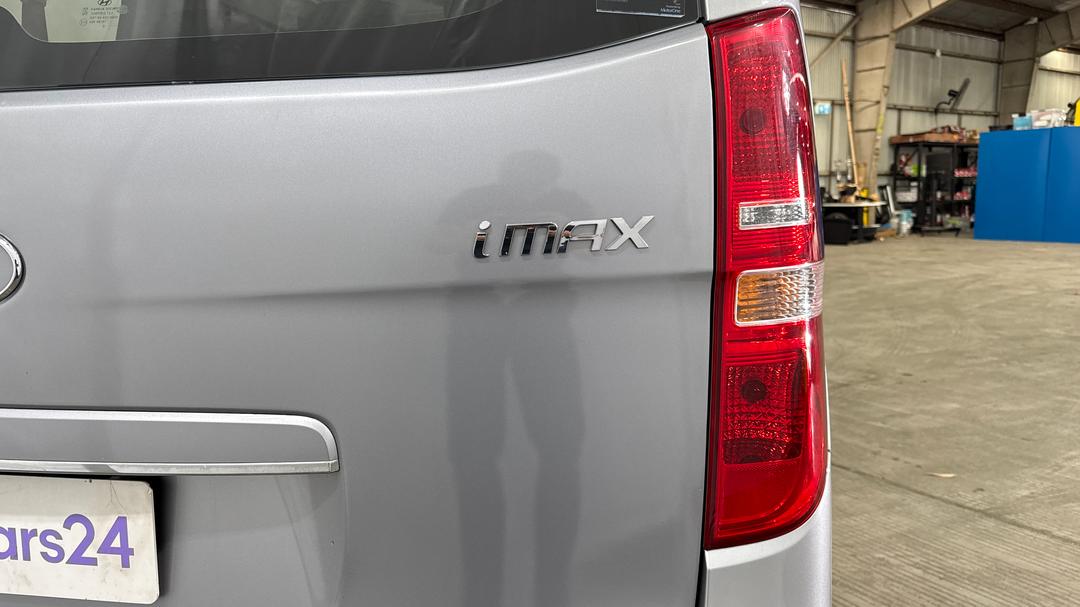2019 Hyundai Imax Active, Automatic, 39179 km, Badge (Boot Right Side)