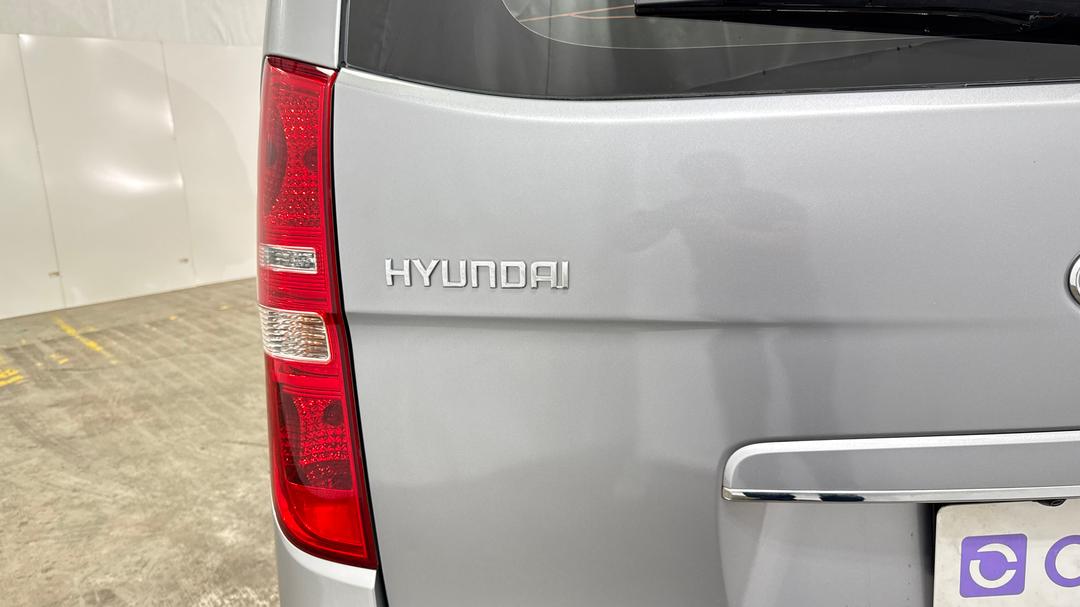 2019 Hyundai Imax Active, Automatic, 39179 km, Badge (Boot Left Side)