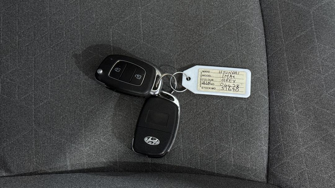 2019 Hyundai Imax Active, Automatic, 39179 km, Key Close-up