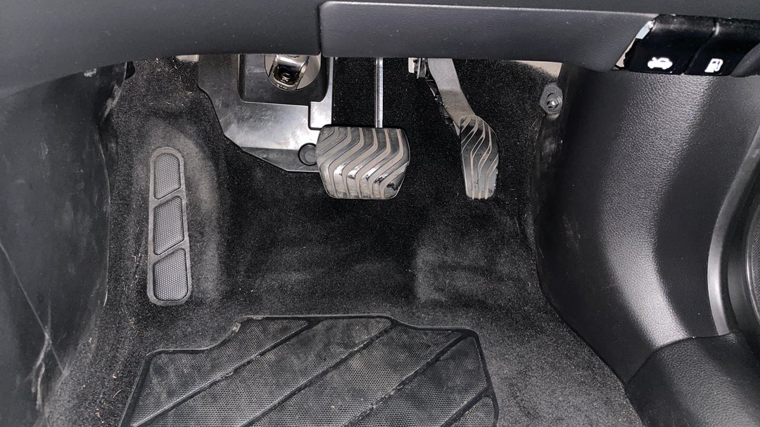 Pedals and Footmat