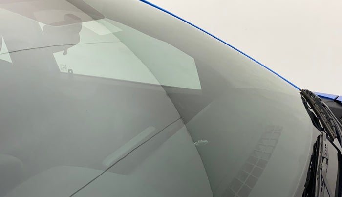 2022 Renault Kiger RXZ MT, Petrol, Manual, 10,910 km, Front windshield - Minor - Windshield delamination