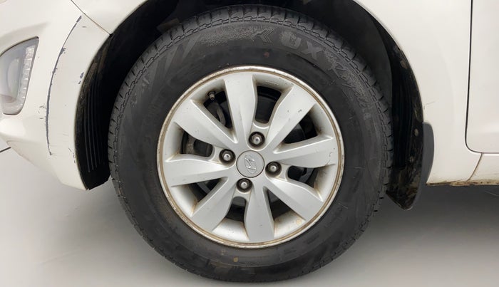 2013 Hyundai i20 SPORTZ 1.2, CNG, Manual, 97,279 km, Left Front Wheel